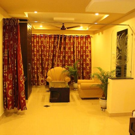 Hotel Sri Grands Rājahmundry 외부 사진