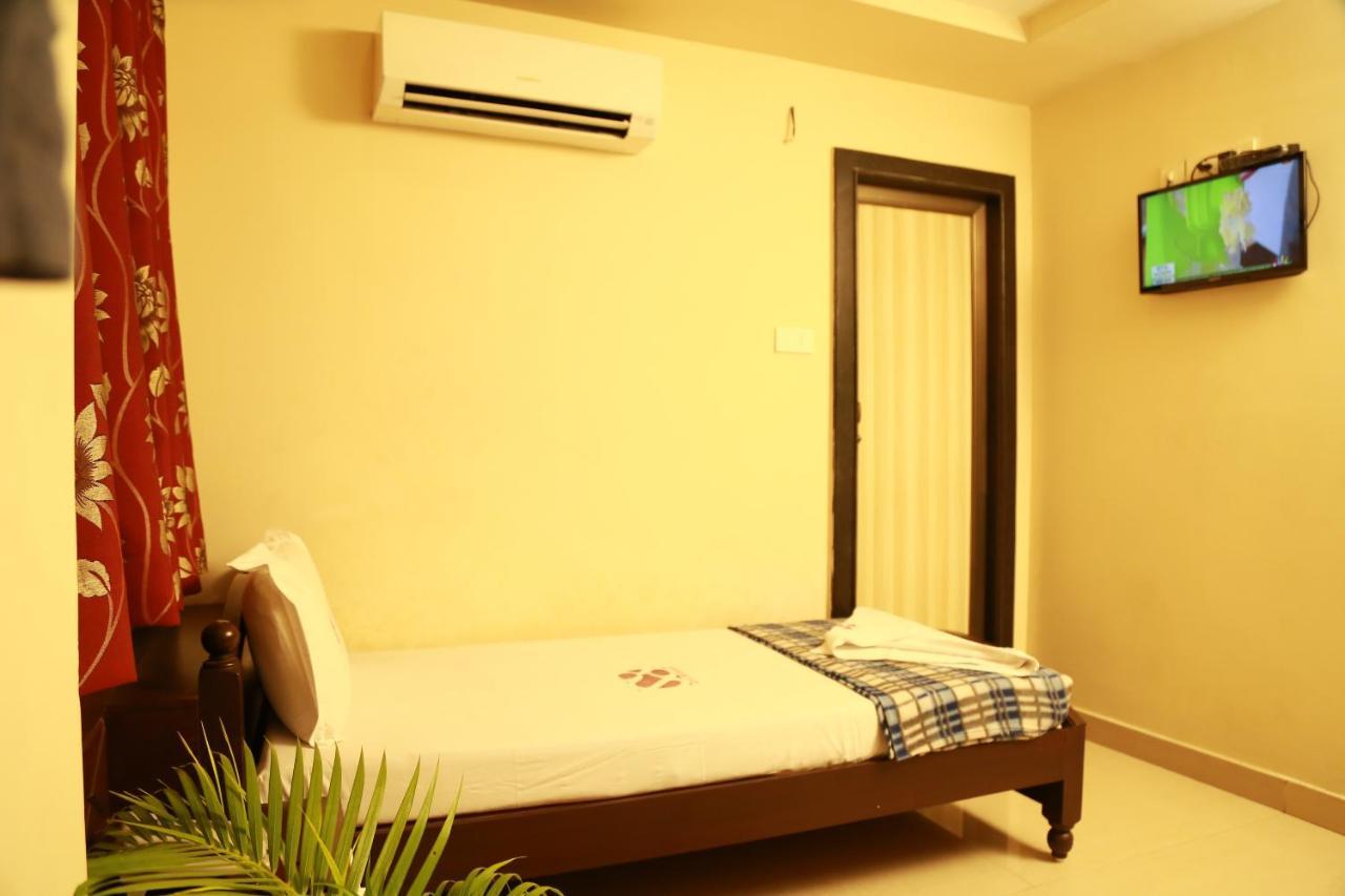 Hotel Sri Grands Rājahmundry 외부 사진